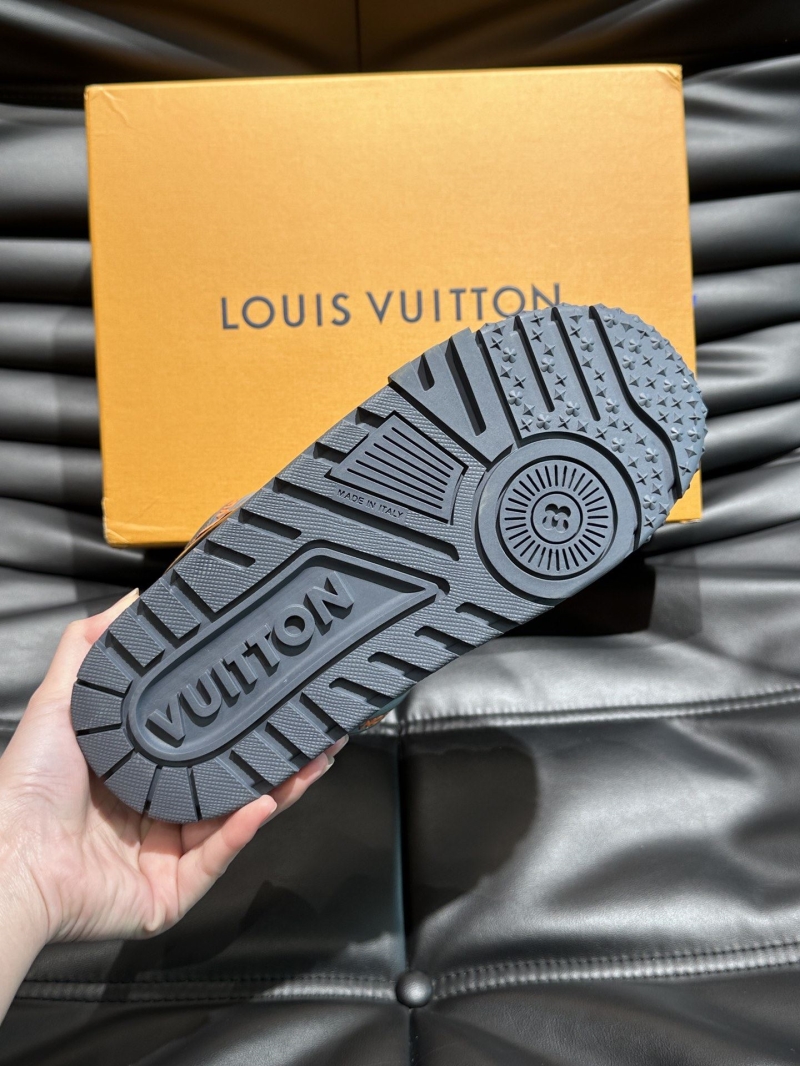 Louis Vuitton Sneakers